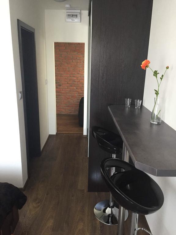 Studia Saris Appartement Prešov Kamer foto